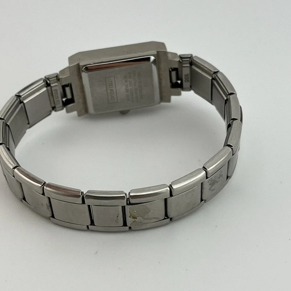 Carriage Timex Watch Women 18mm Case Silver‎ Stretch Band- New Battery